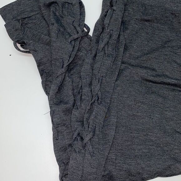 🔥VICTORIA SECRETmade:Indonesia
SZ SMALL 59% polyester36%viscose
5% elastane NEW - Picture 2 of 5